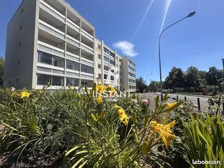 appartement 3 pièces 69 m²
