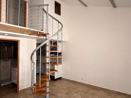 t2/3 duplex - 45m2 - centre ville trans-en-provence
