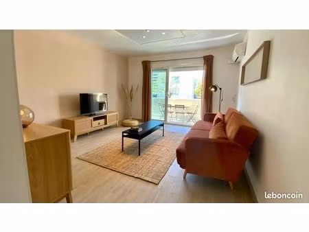 le pradet - appartement t3 de 60m2 + loggia et balcon  traversant est-ouest  meublé
