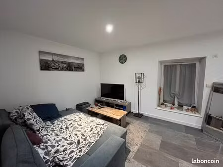 location appartement à rioz 70190
