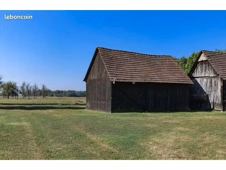 recherche grange  entrepôt  grand garage ou dépôt