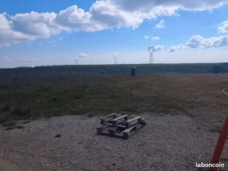 terrain constructible a pasques 55000 euros