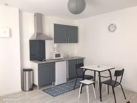 studio 1 pièce 23 m²