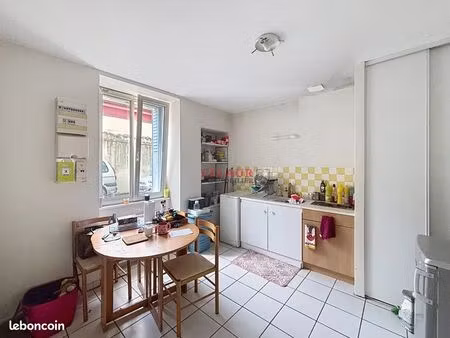 appartement 1 pièce 26 m²