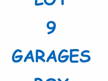 lot 9 garages / box