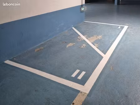 place moto sécurisée – mairie de montrouge – 60 cc