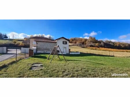 appartement 105m² avec terrain à louer