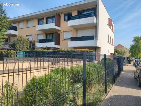 2 pièces avec jardin privatif et terrasse – résidence calme et sécurisée 2 parkings