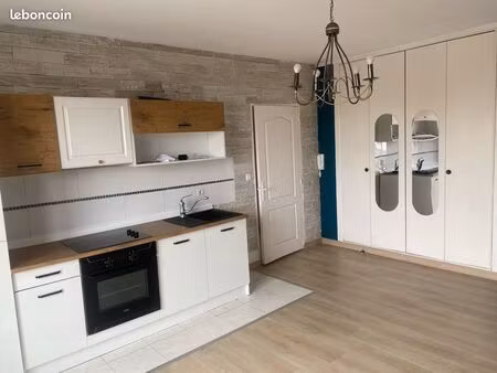 vends pontarlier appartement 50m2 2 ch