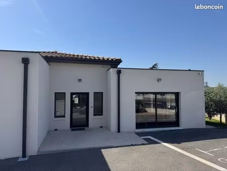 local professionnel  cabinet pluridisciplinaire
