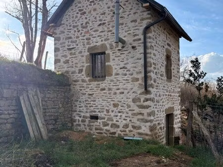 bâtisse en pierre