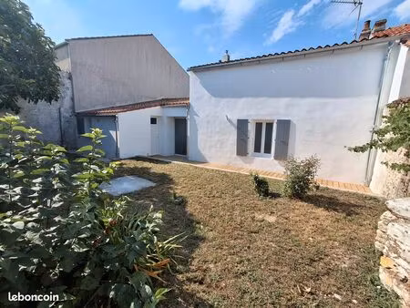 coup de cœur - maison entièrement rénovée à villedoux