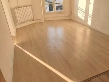 3 pieces 50 m2 villeneuve saint georges quartier des écrivains