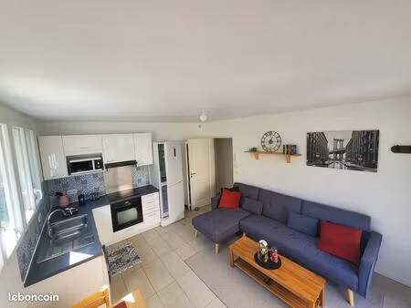 t2 meublé avec terrasse et jardin – clamart (92140)