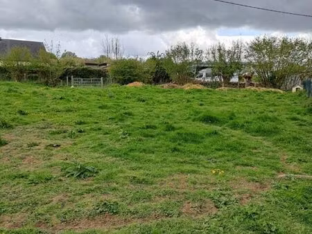 terrain 1 244 m² grand camp