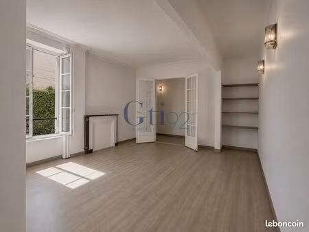 appartement 2 pièces 54 m²