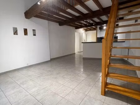appartement 2 pièces 67m2