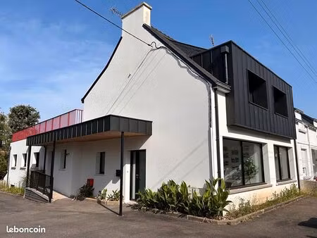 bureaux 355 m² quimper