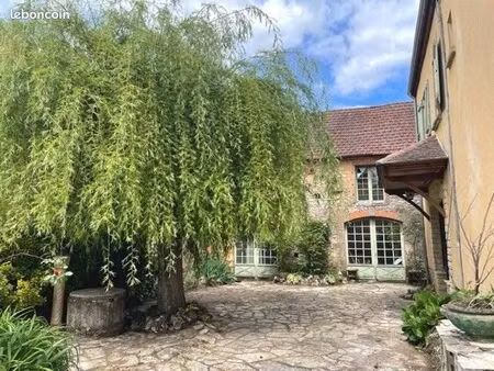 maison 5 pièces 99 m²