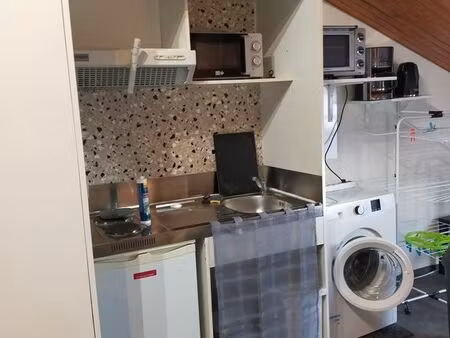 location studio meublé