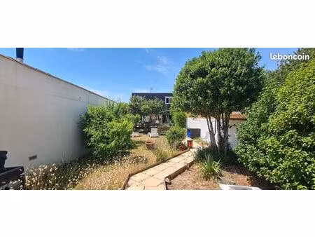maison 6 pièces 130 m²