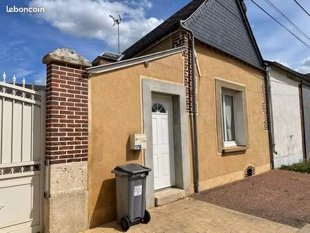 maison meublée à la campagne