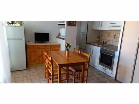 a vendre le grau du roi  appartement t2 cabine