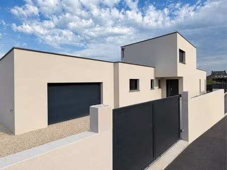 à 10 min de saint-brieuc – maison récente de 150 m² – 4 chambres – garage 40 m2