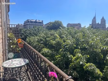appartement haussmannien coup de cœur – vue sainte bénigne