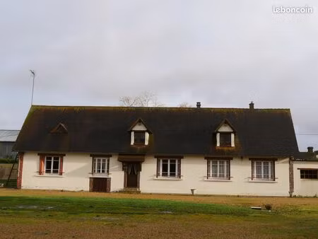 ancien corps de ferme entre chartres et dreux