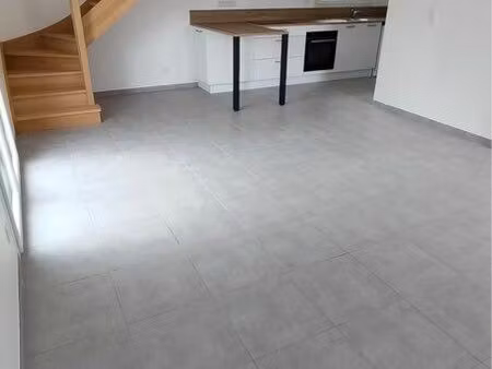 loue maison 3 chambres