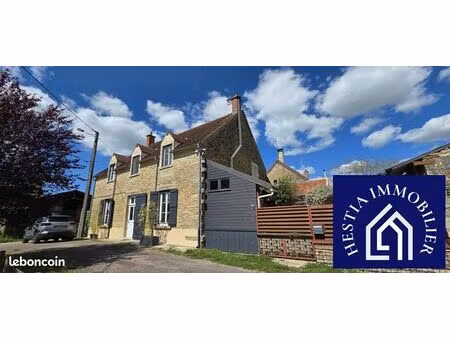 maison 8 pièces 203 m²