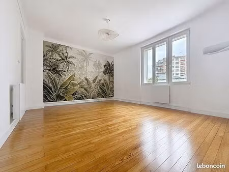 appartement 3 pièces 52 m²