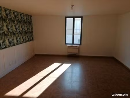 logement 2 chambres centre du village