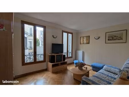 appartement 56 m² + cave + 2 parkings