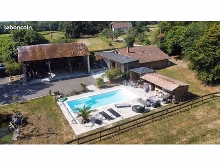maison 5 pièces 184 m²
