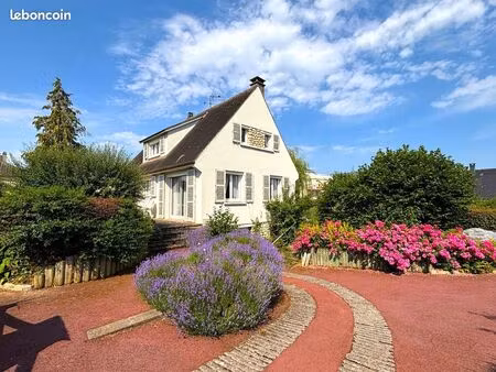 maison 4 pièces 131 m²