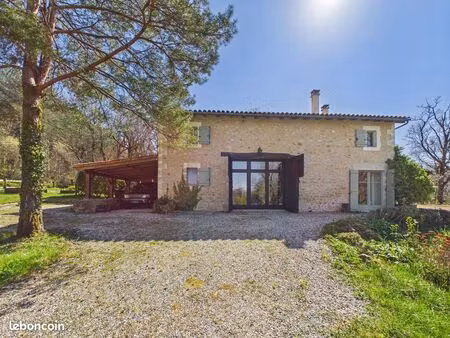 maison de 8 pièces et 214 m²