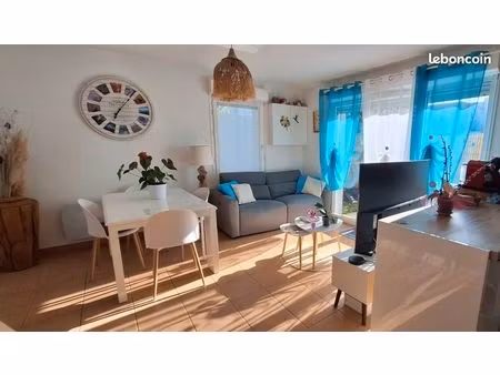 appartement pour 2 étudiants avec petit jardin