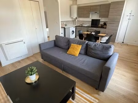 t2 meublé - quartier du toulon (particulier)