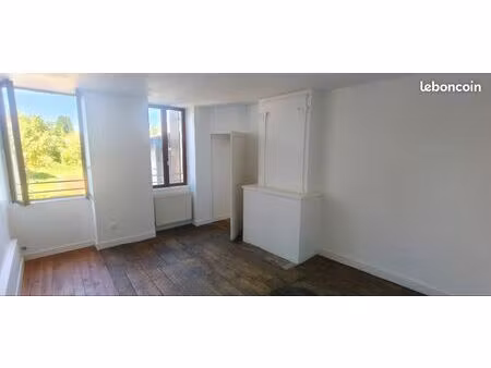 t5 avec jardinn à louer