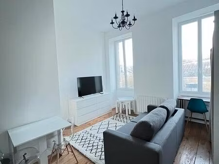 studio meublé
