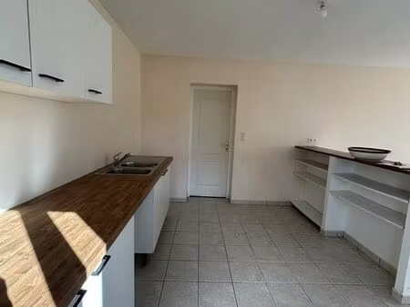 pavillon 4 pièces 83 m²