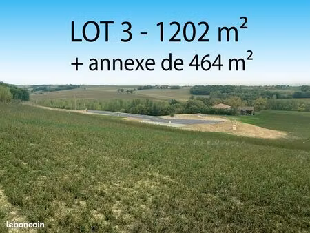 terrain constructible de 1202 m² + annexe de 464 m² à l’isle jourdain 32600