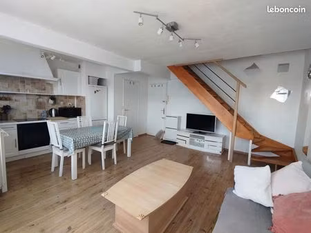 location meublée  t3 en duplex