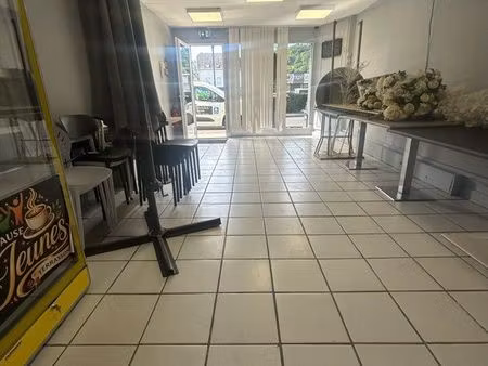 à louer local commercial 36m2