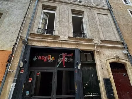 immeuble écusson