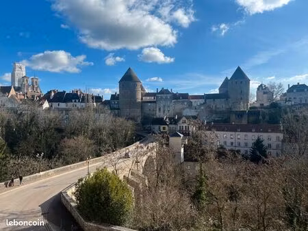 t2 - non meublé - centre historique - semur en auxois