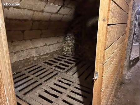 cave 5m2