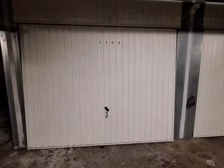 garage/box 14 m² bordeaux